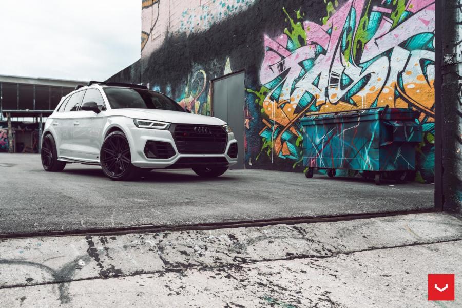  Audi SQ5 by ABT on Vossen Wheels (CV10) 2019 года  (фото 10 из 14)